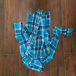 Ling sleeve plaid shirt